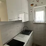 Baldi -apartmani Danny Apartman *