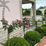 Baldi -apartmani Danny Apartman *