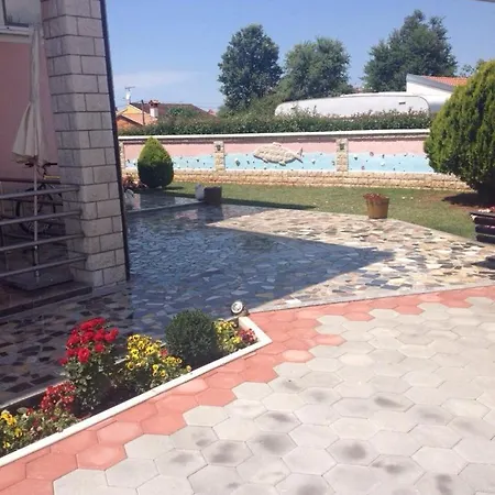 Baldi -apartmani Danny Tar-Vabriga