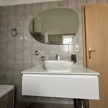 Baldi -apartmani Danny * Tar-Vabriga