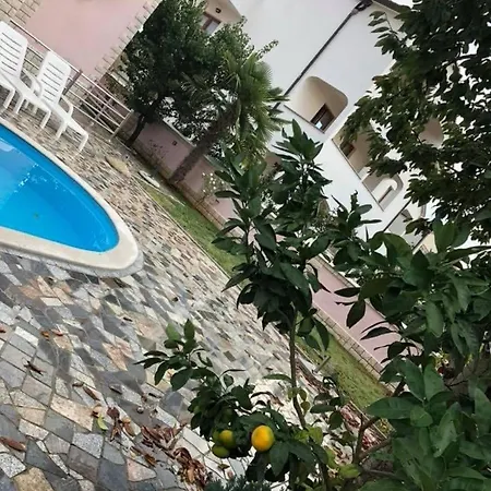 Apartment Baldi -apartmani Danny