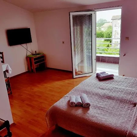 Apartment Baldi -apartmani Danny Tar-Vabriga