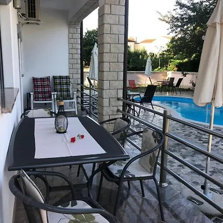 Baldi -apartmani Danny * Tar-Vabriga